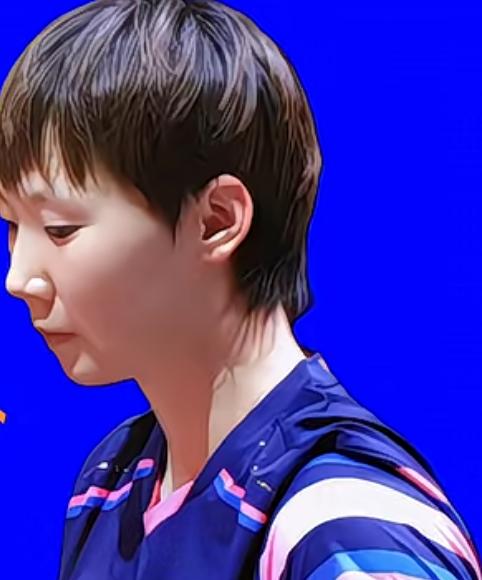 曼昱身边最不该走的男人终究还是走了你有没有见过这样的场景?在训练场边一个