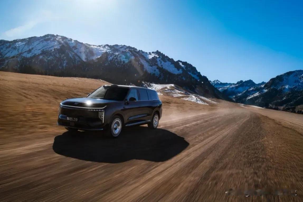 告诉你一个赤裸裸的现实！1、要质量：你买大众朗逸。2、要空间：你买通用别