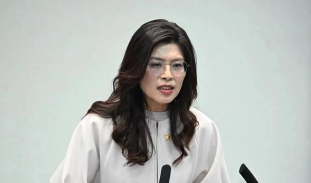郑丽文近日做出重要承诺：如果国民党能够执政，第一件事情就是修正民进党精心设计