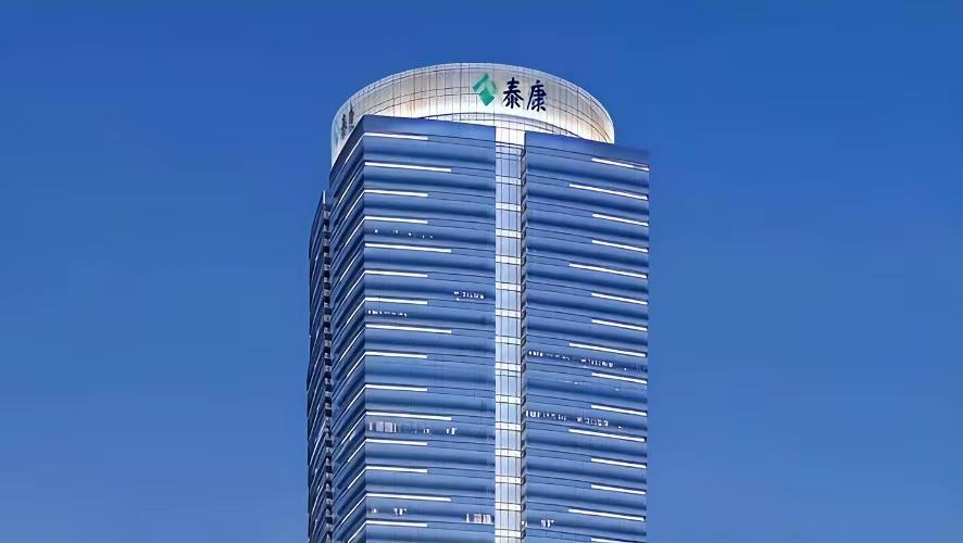看到泰康那份“个人行为”的声明，我笑了……这切割的演技也太假了！当初任晓
