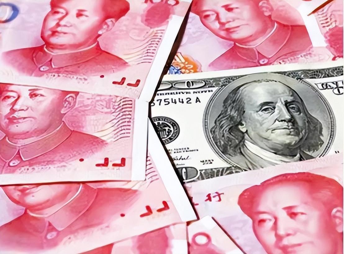 1月SWIFT那张表里，美元还是最稳的那位：49.68%，接近一半。这个数小涨小