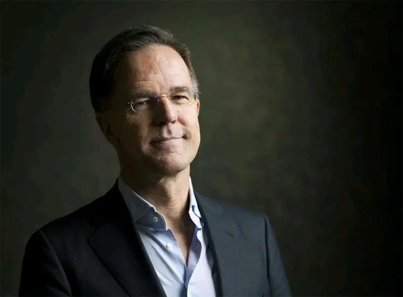 1月25日，荷兰发行量最大的金融报纸《金融日报》刊登了一篇对北约秘书长吕特的采访