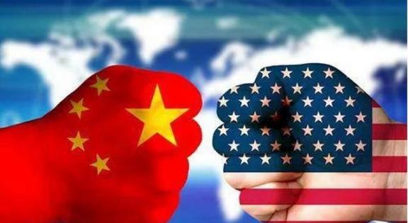 美国为什么急于和中国谈判，原因有几点在2025年的国际经贸舞台上，美国频频抛