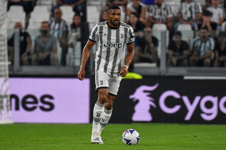 布雷默: 很高兴能进球且球队获胜, 凯利希望不断改进表现越来越好