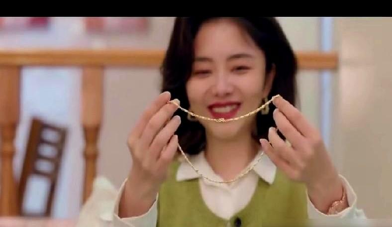 央八新剧《我的山与海》太狠了，刘威演的爹，谁看了不心疼！就因为重男轻女，他把