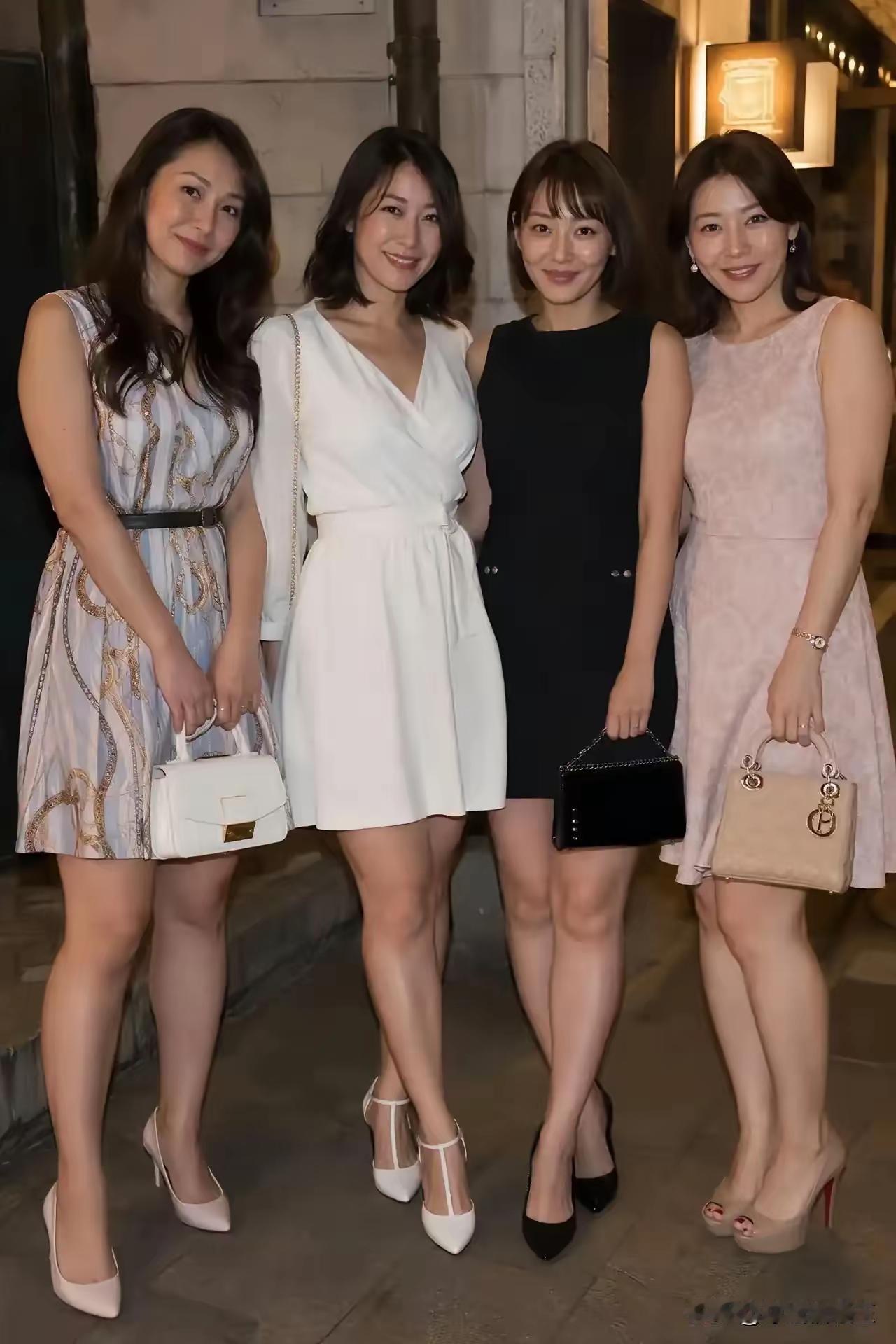 这穿戴，很日本