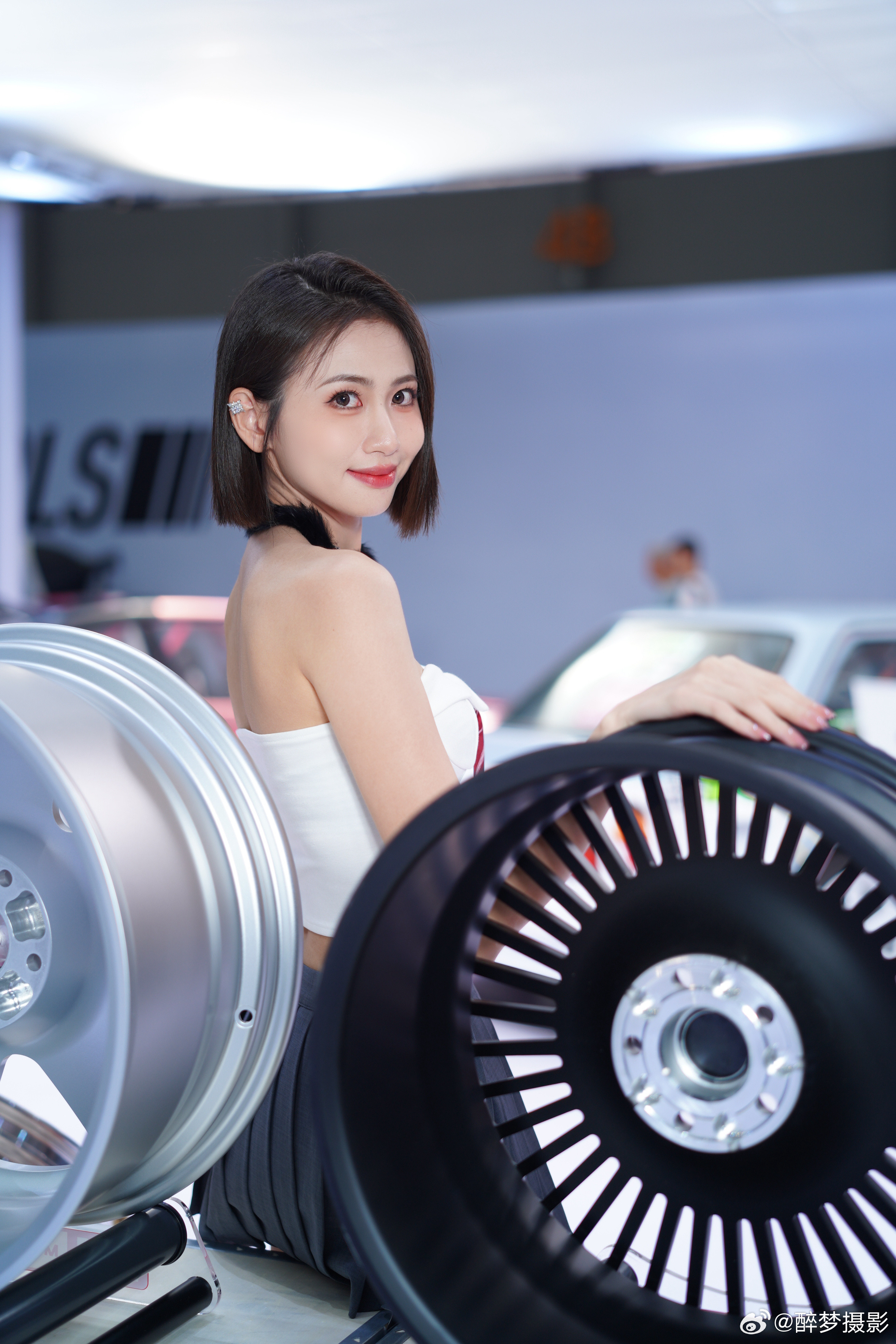 模特返片宝藏摄影博主推荐计划模特：荔枝活动：佛山车展｜佛山改装车展备注：拍照调
