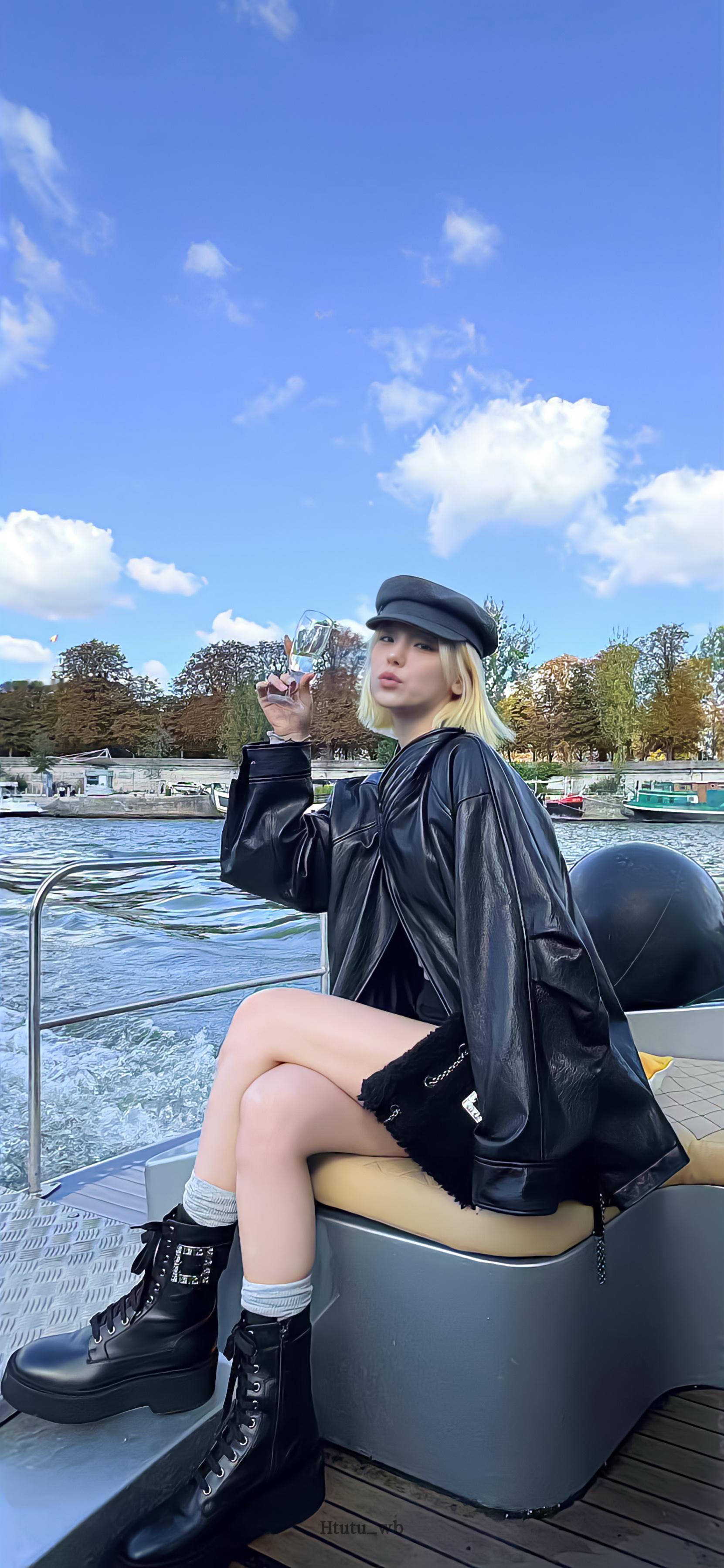 Yeji黄礼志壁纸来啦～🦊🖤