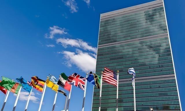 联合国根本就不理我们，不管中国要求申请联合国什么事情，联合国都不爱搭理中国，只有
