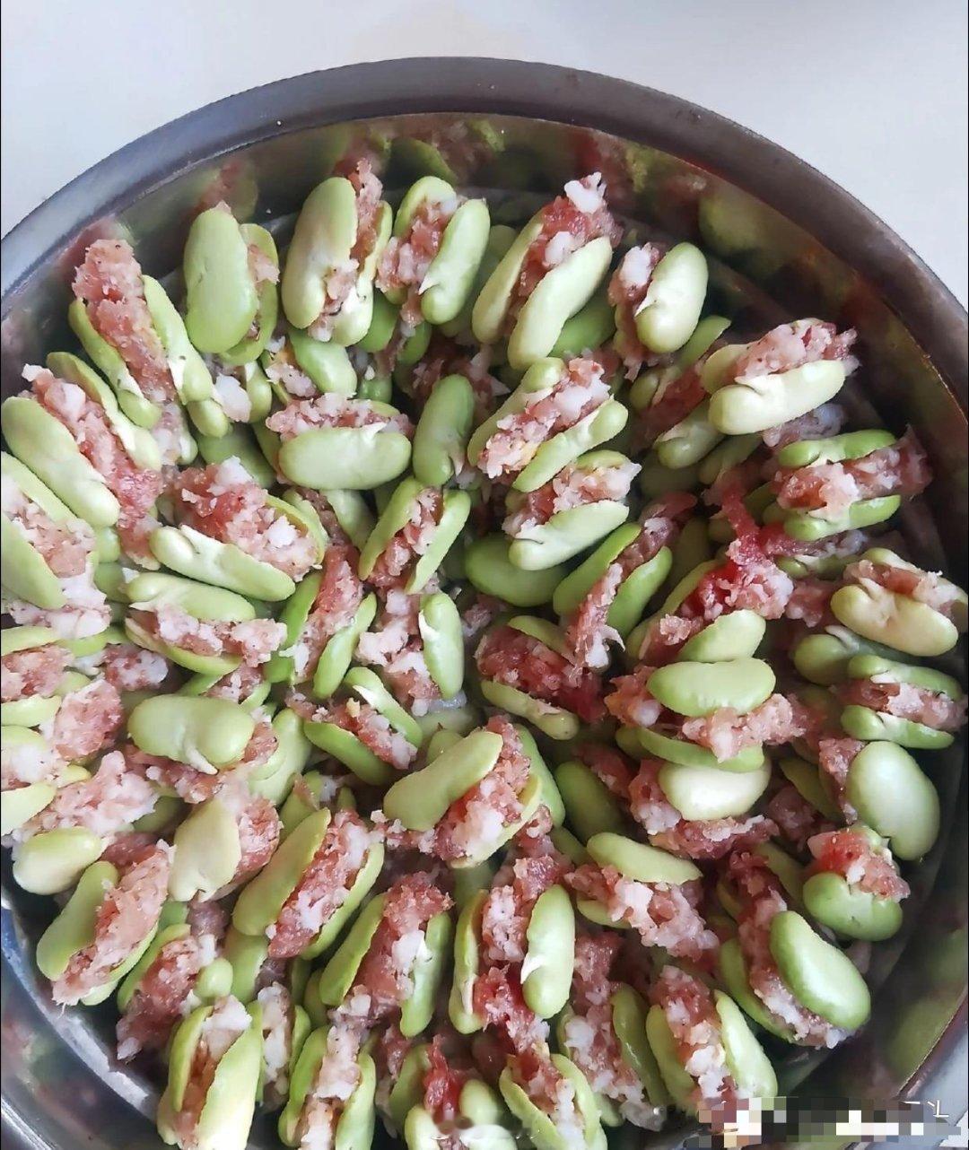 有没有认识的，这是什么菜，叫什么名字。