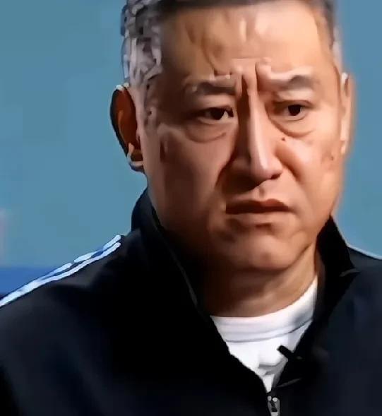 我们公平公正的来看看，王楚钦的教练和队友是怎么评价他的！北京队教练张雷说:王楚
