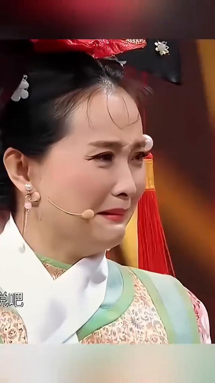 笑发财了。难怪说有一种整容叫王艳熬出头。自从王艳的婆婆离世之后，王艳立马就复出拍