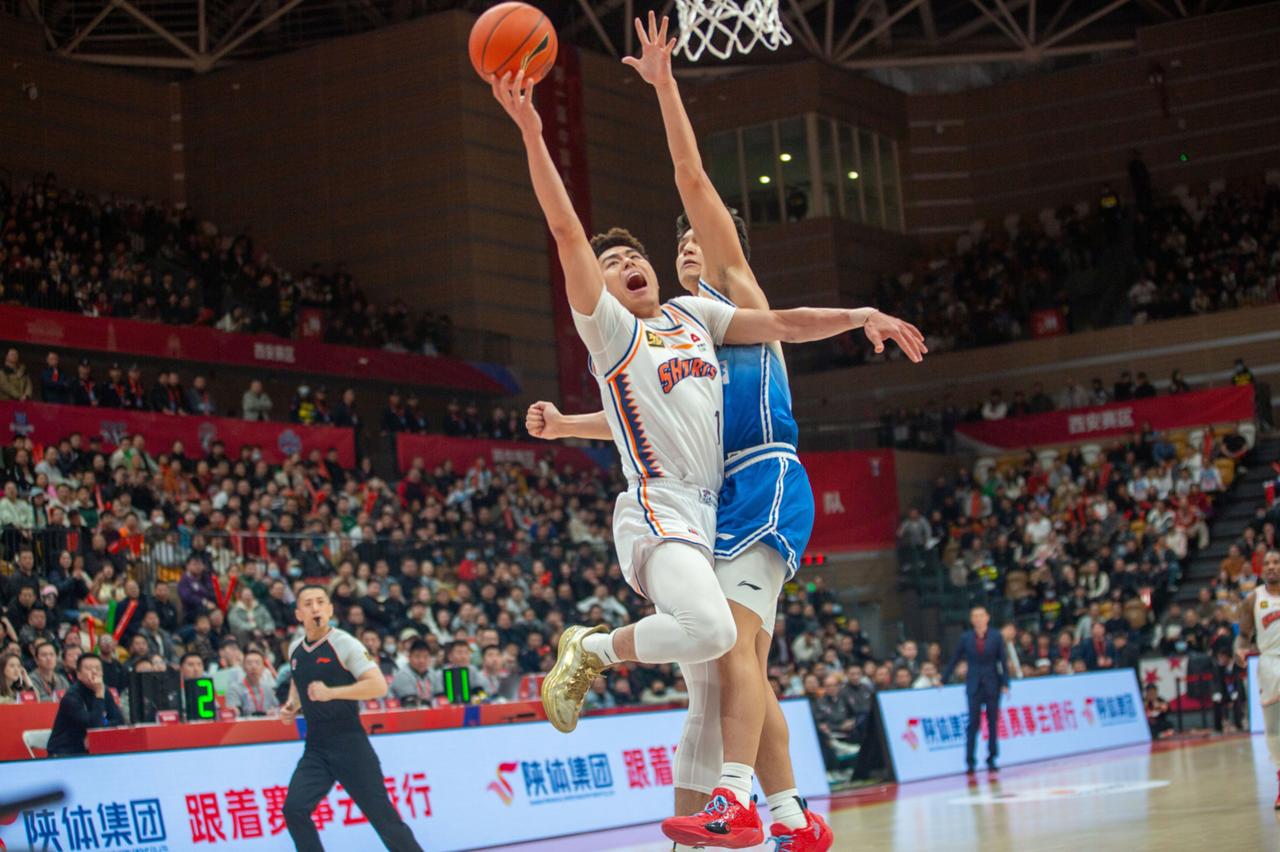 上海队斩获十一连胜，重登榜首的根源曝光！就在上场遭遇战，当他们以112:80的战