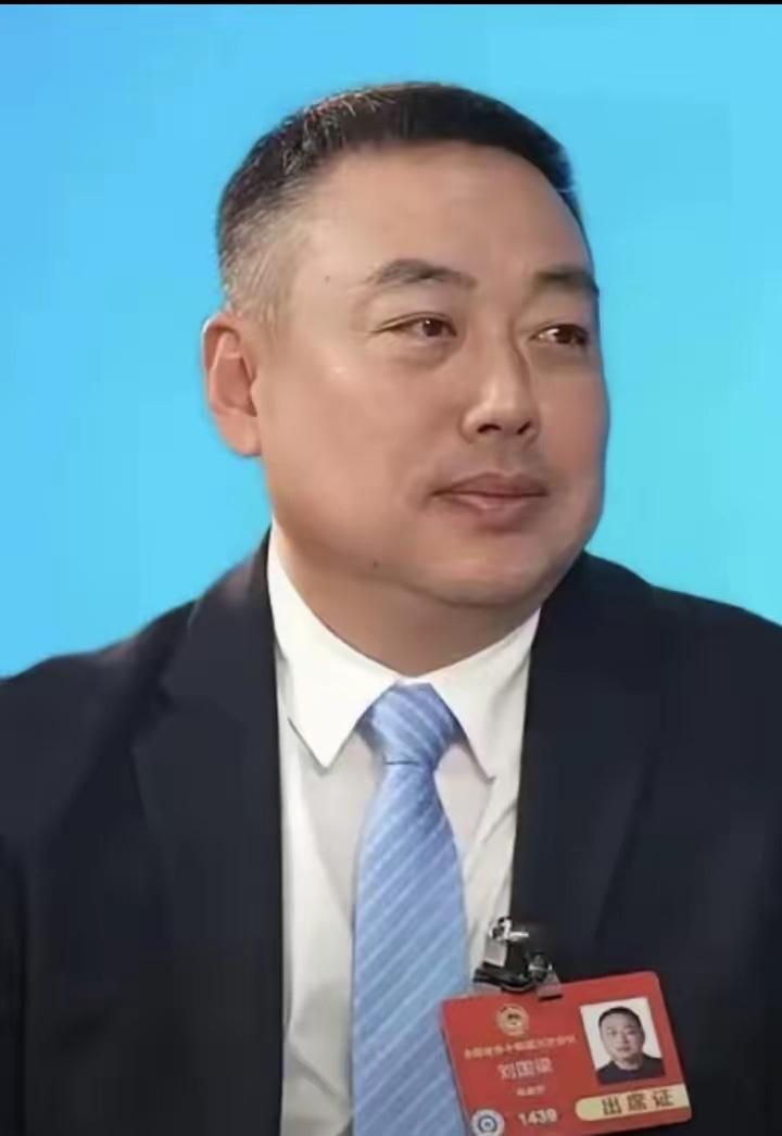 谁也没想到，传奇奥运冠军也会跌落神坛，体坛反腐又撕开了关键一角。两届羽毛球奥运金