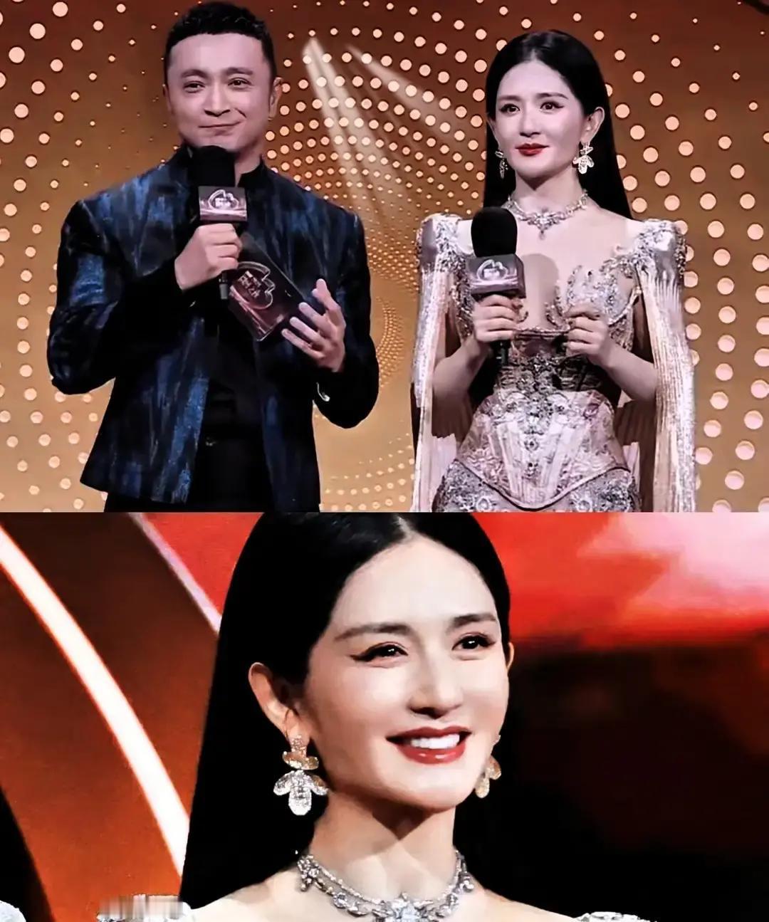 谢娜在微博之夜后台蹲着给小尼补妆，手机打光，刷子飞快。画面一出来，热搜直接爆