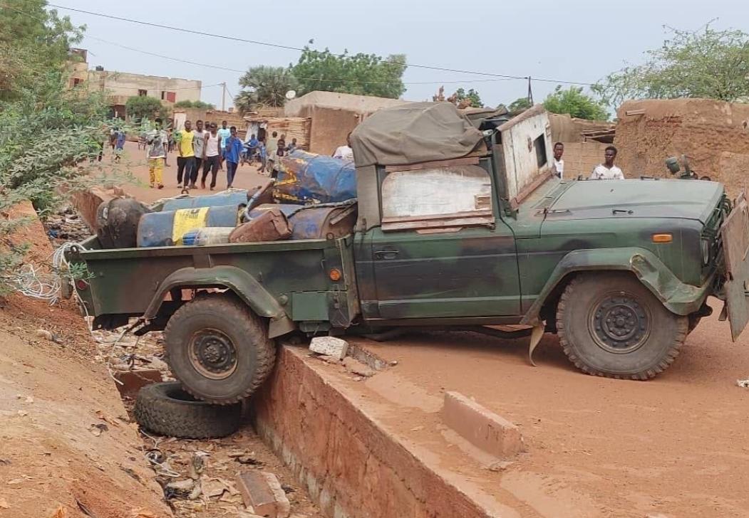 俄非洲军团：乌克兰与欧洲籍雇佣兵参与马里政变遭挫败。4月26日，俄国防部俄罗
