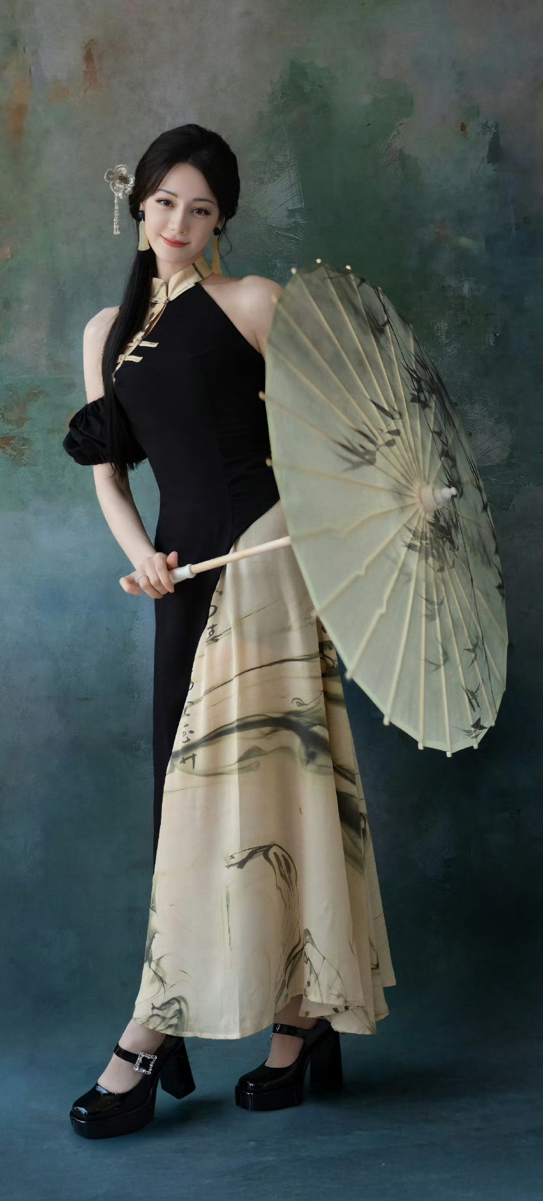 迪丽热巴穿这么美的造型摔跤那也是千金大小姐[爱心][爱心]​​​