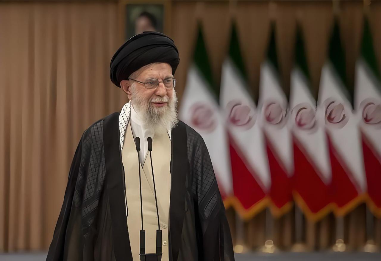 伊朗的“血色幻想”与美以的“绝户计”，这一教训太惨痛了！【综合消息】3月3日，