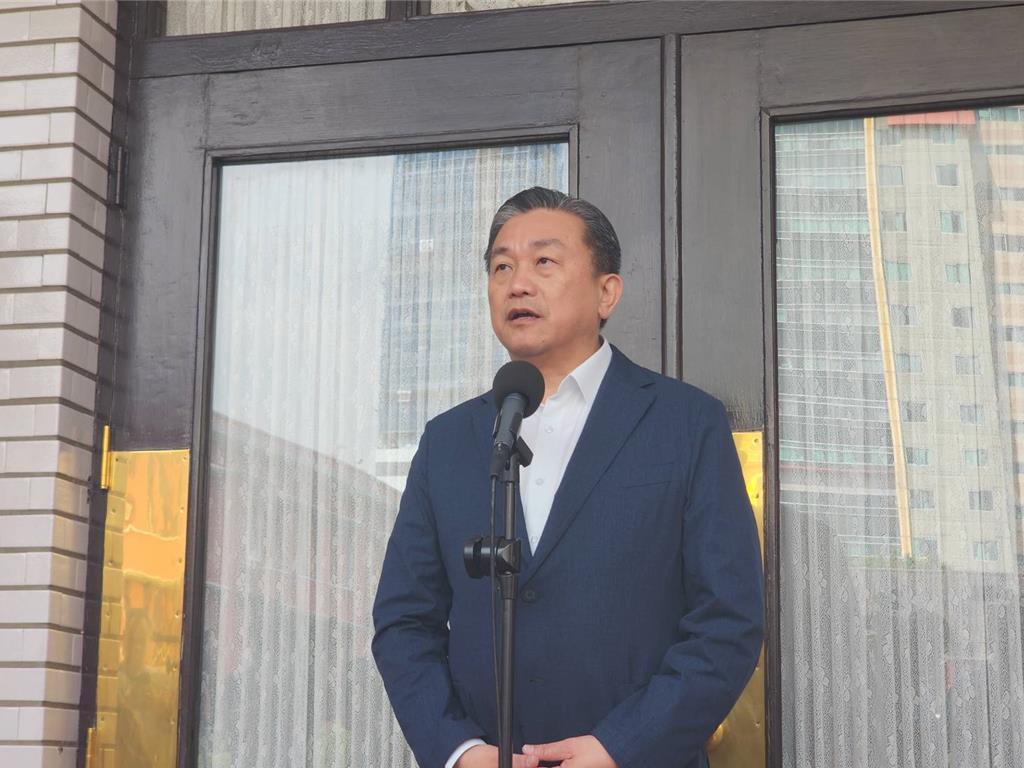 先啬宫两岸共祭伏羲大典遭指“统战”，王定宇叫嚣：李乾龙自证统战行之有年2026