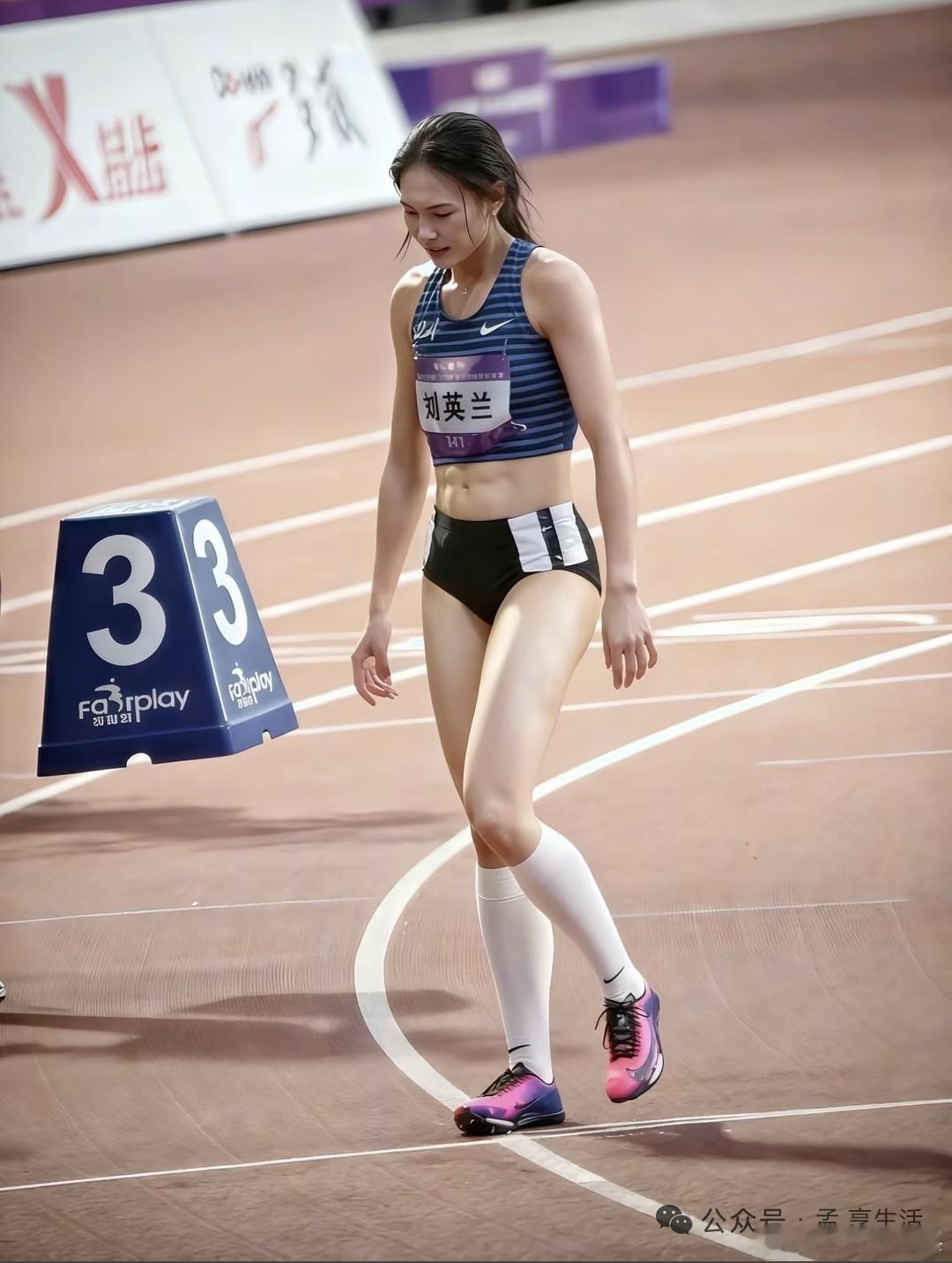 身材完美的不像真的，她诠释了什么叫真正的健美。中国女子田径运动员，四川德阳人刘英