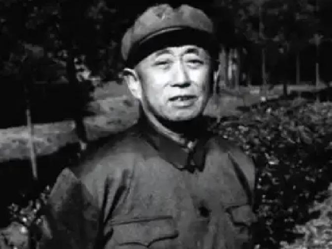 1979年，开国名将郑维山家里都揭不开锅了，给老首长徐向前写了封信，徐帅看给韦国