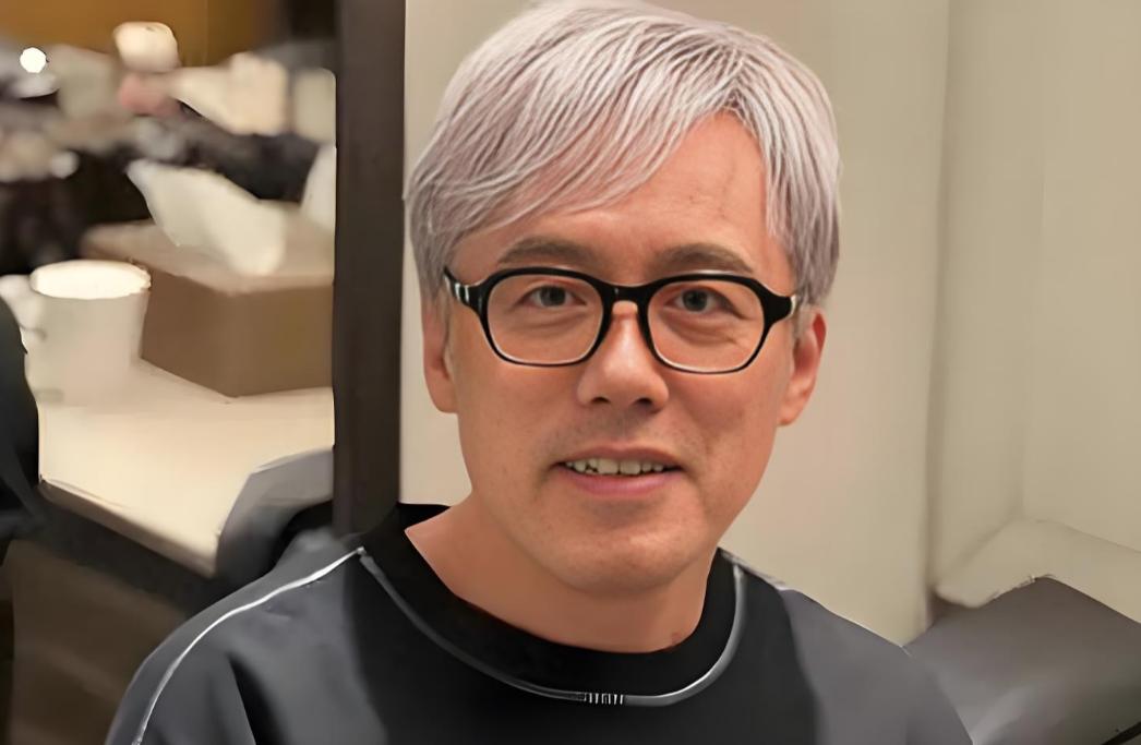 张宇，太尴尬了！3月18日深夜，歌手张宇，连夜冲上了热搜，原因是戴军曝出猛料