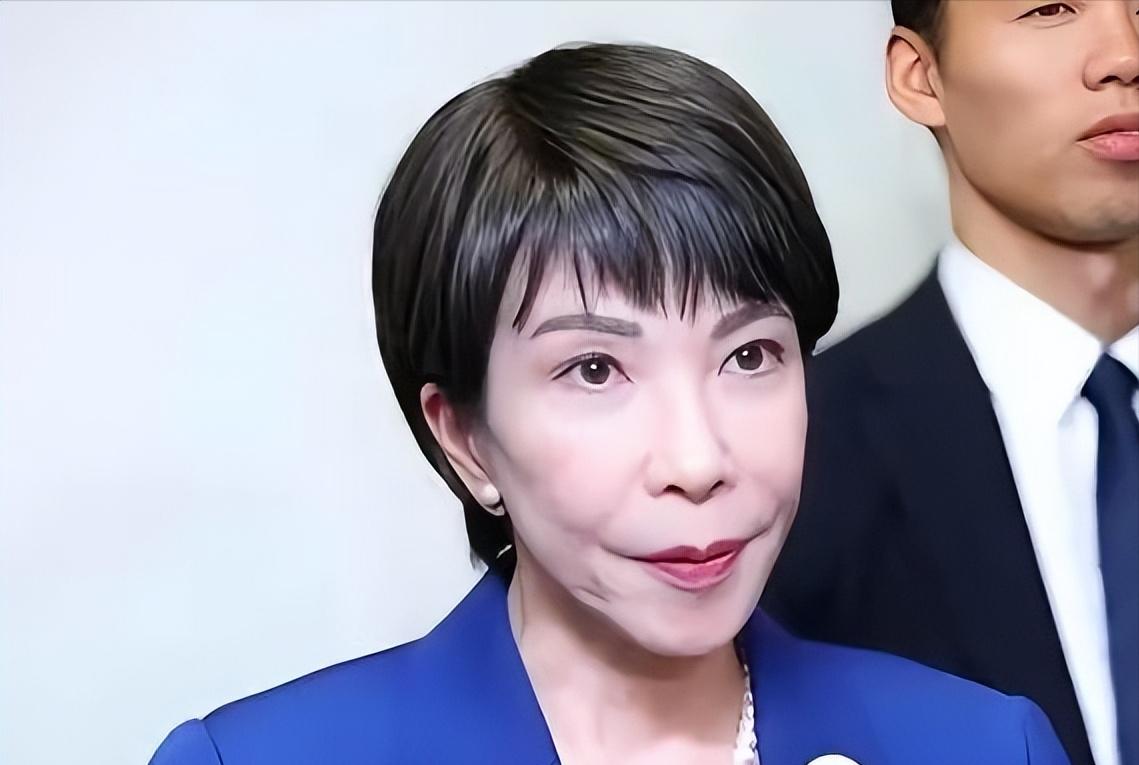 日本万万没想到，高市的愚蠢居然帮中国解决了两大问题。第一个，帮我们全中国人再次唤