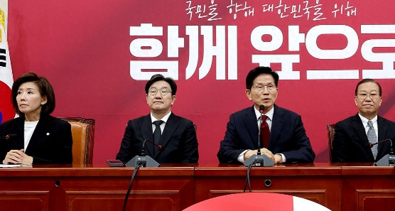 国民力量党痛批民主党弹劾曹喜大主张：