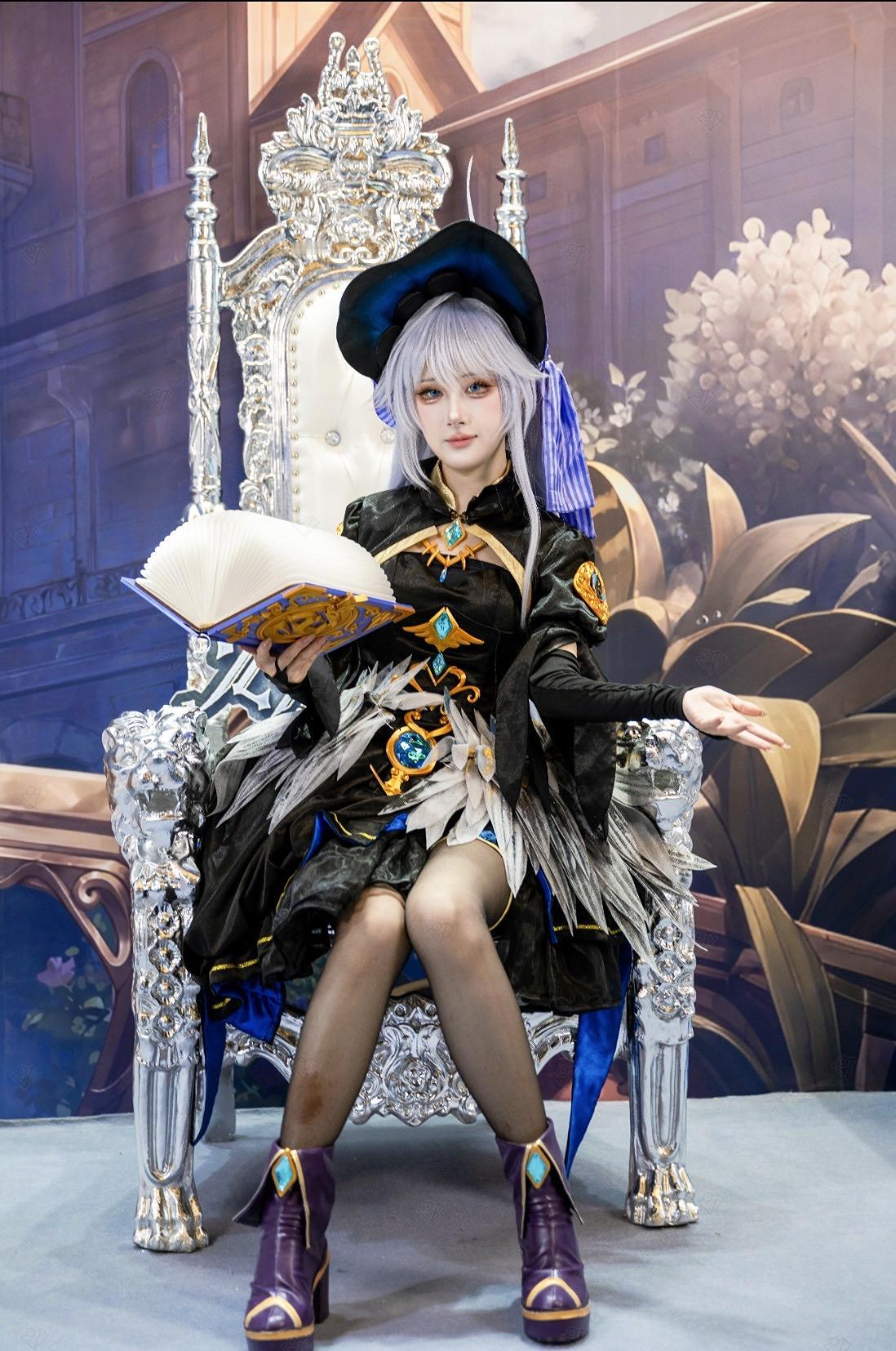 黑贞cos暗黑系服饰崩坏星穹铁道女主