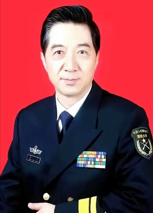 局座张召忠最近提到一个极度反常的现象：上半年欧洲来华游客同比猛增60%。但最离谱
