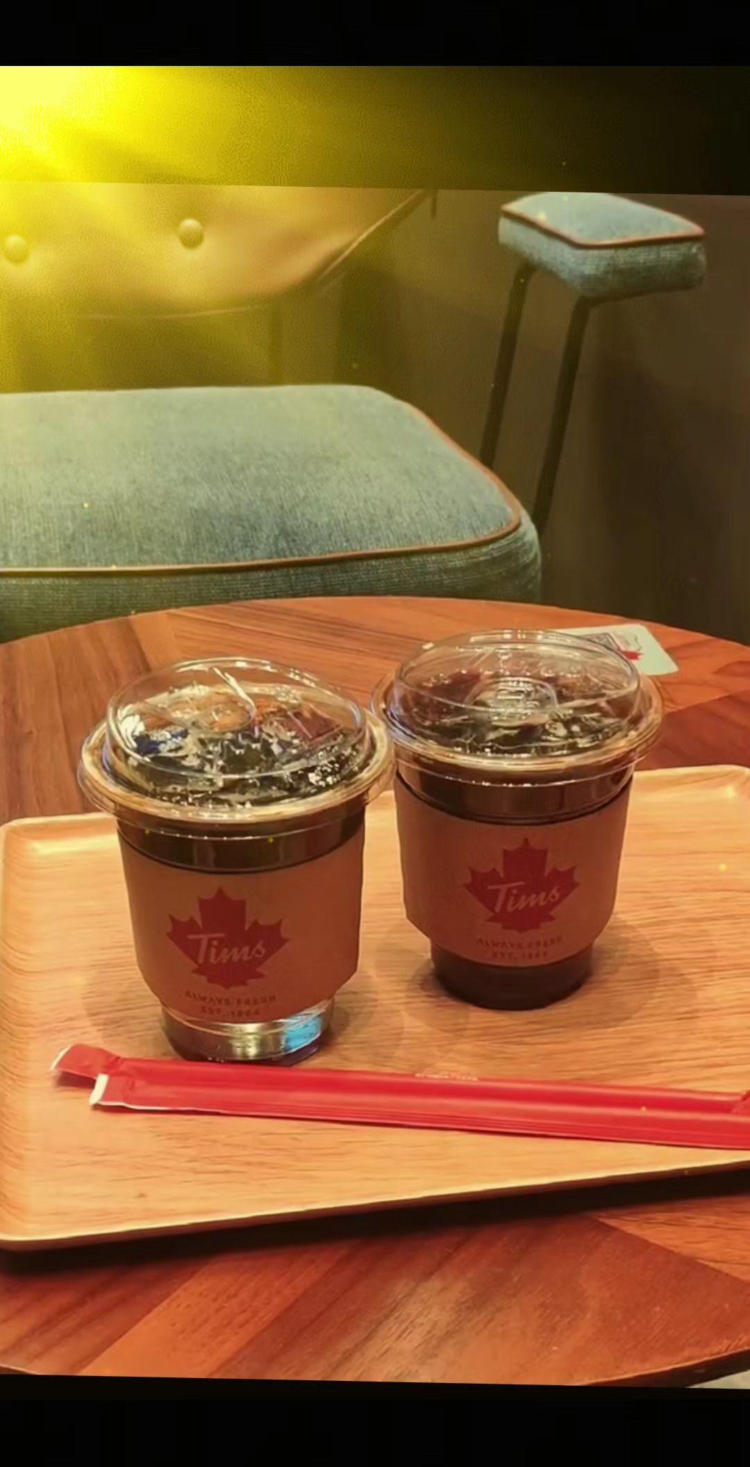 先生：我没有放弃你。即使不联系，我心里也装不下别人了。我知道我们之间没有结果，但