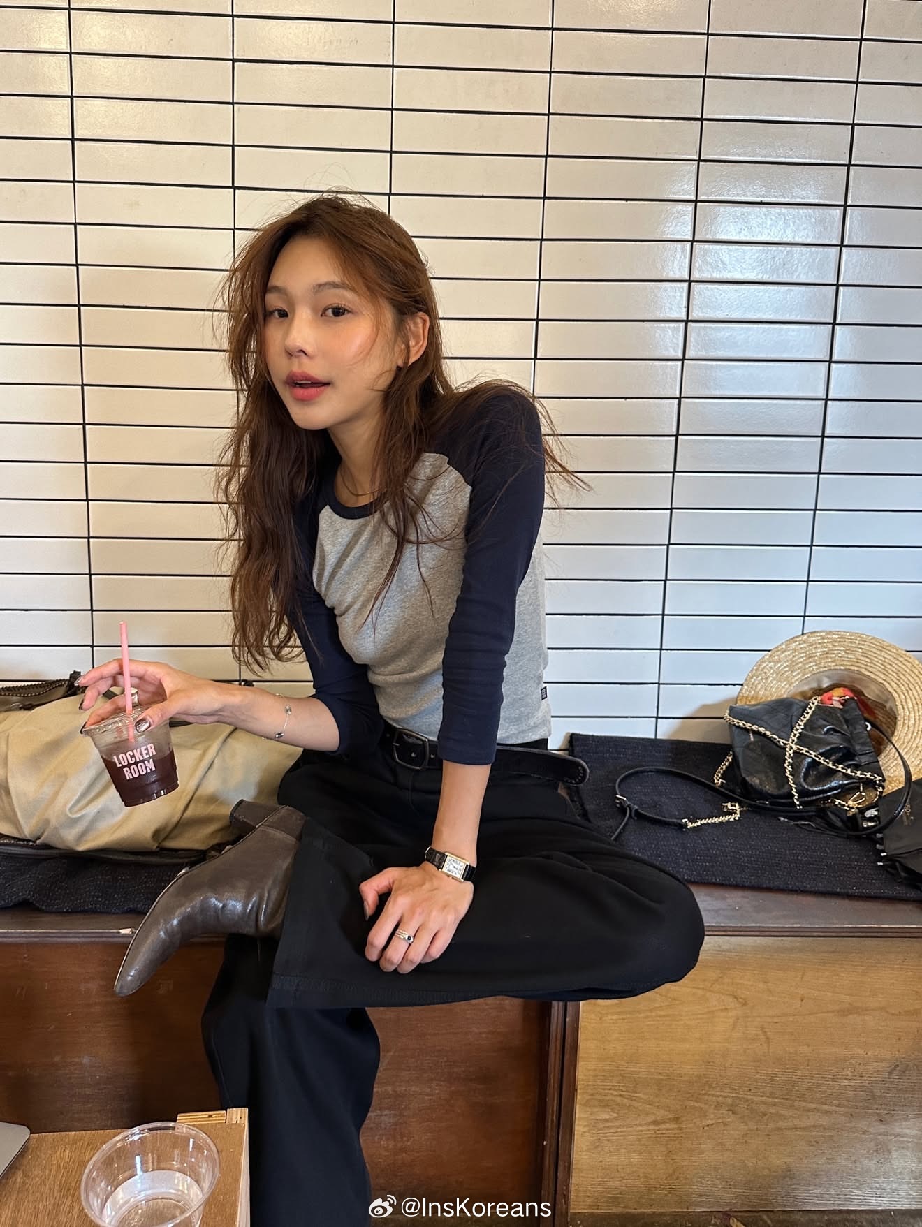 穿搭分享连续更新第2953天韩国时尚女生日常搭配Bravo！韩系穿搭超能新星汇