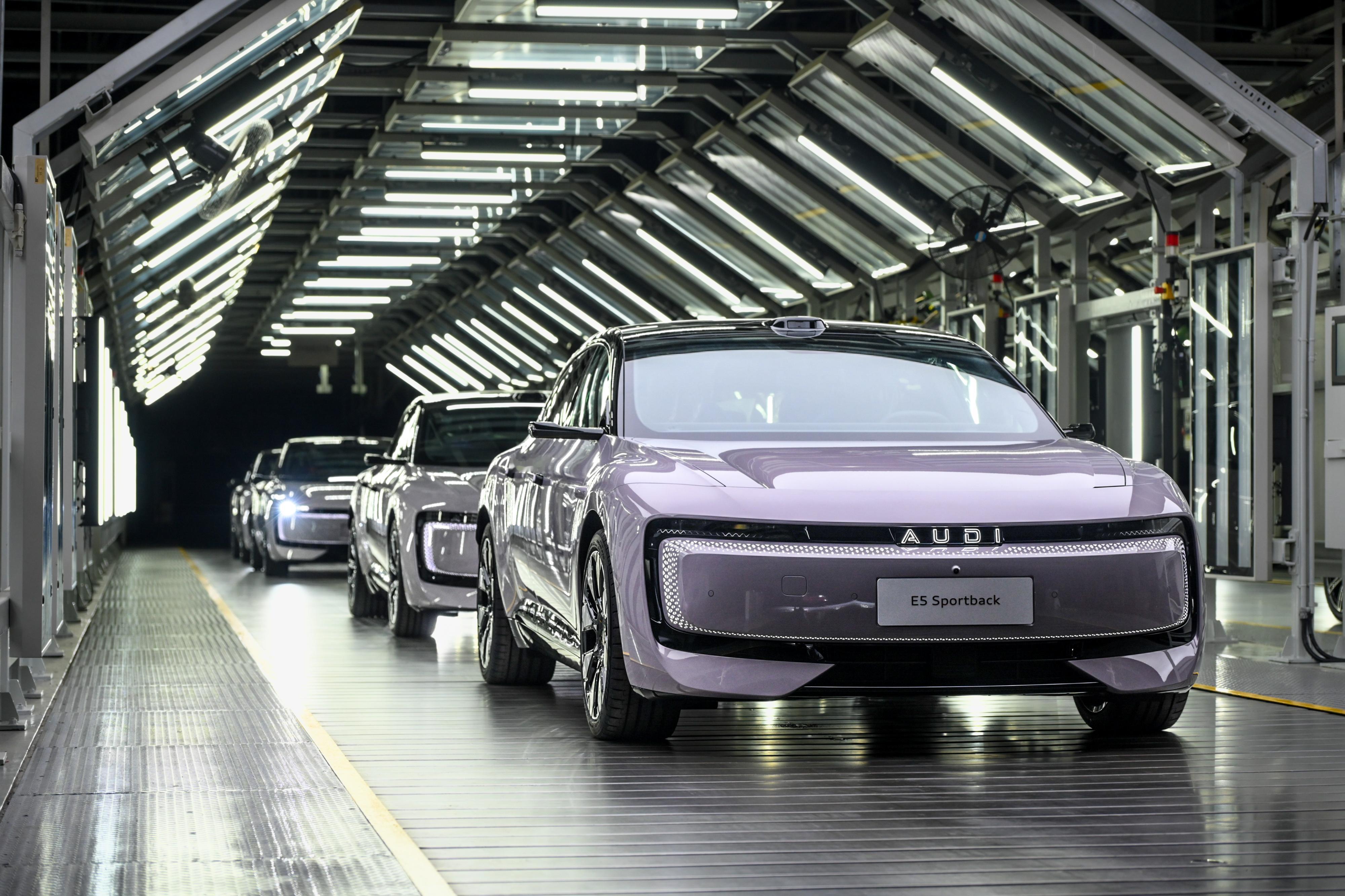 奥迪E5 Sportback上市：激光雷达+方言语音，95%成功率智驾真能叫板新势力？