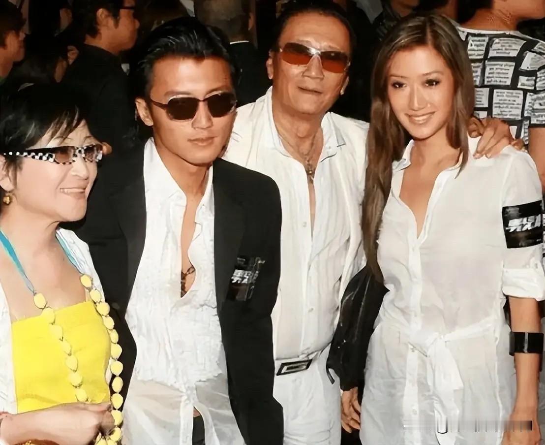 谢婷婷和父亲谢贤很像，是香港娱乐圈公认最顶级的女海王。谢婷婷也从不避讳自己是女海