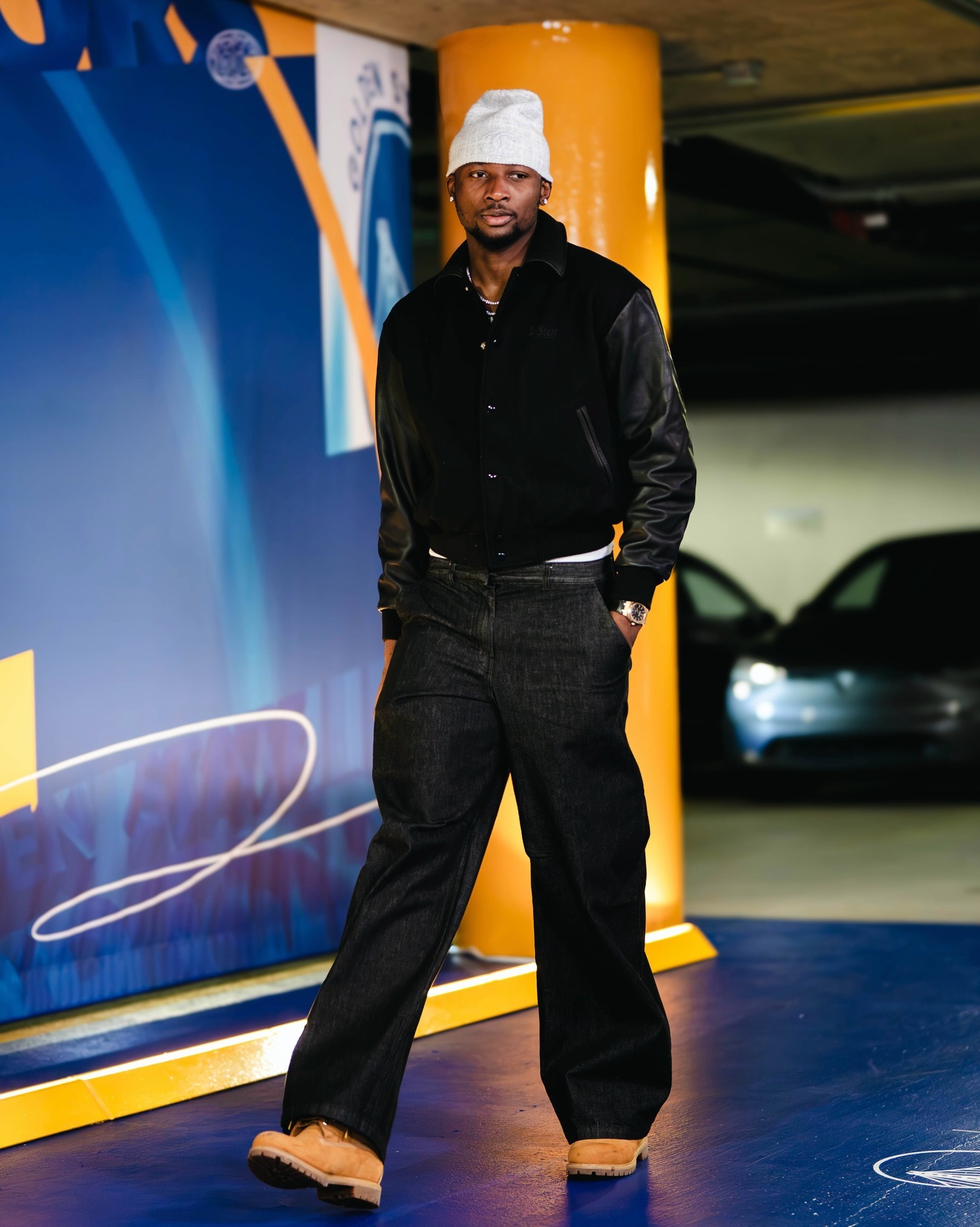 更新一组帅照库明加