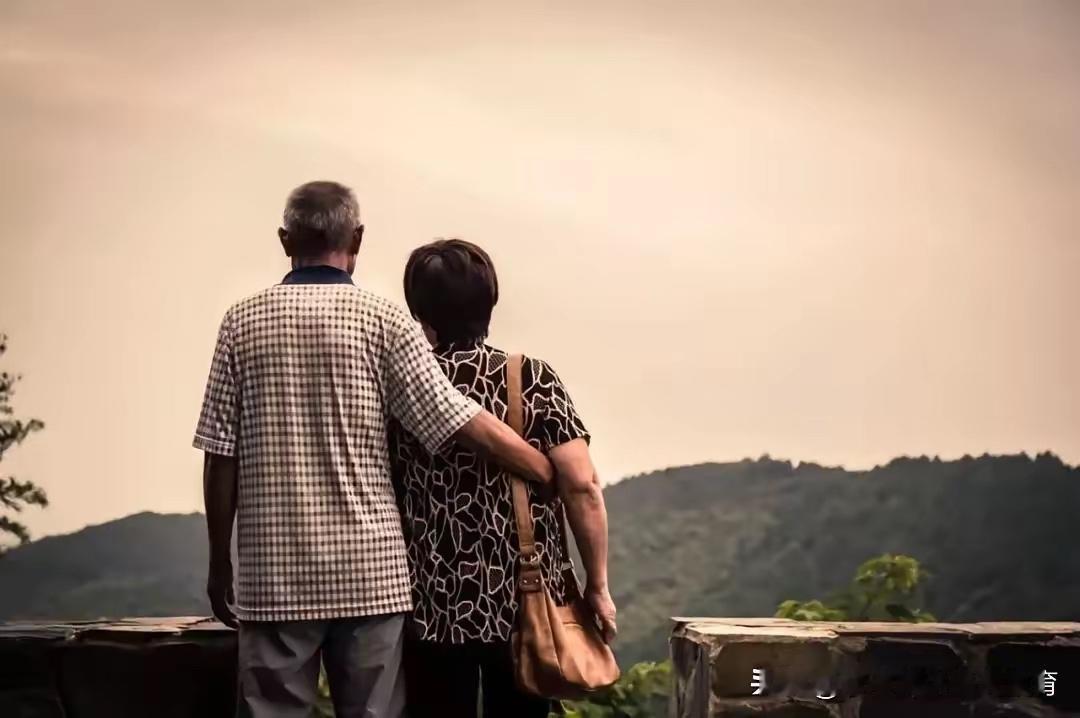 所有儿媳们一定要明白，要清醒：1、婆婆是唯一不要保姆费，还愿意帮你带娃的人。