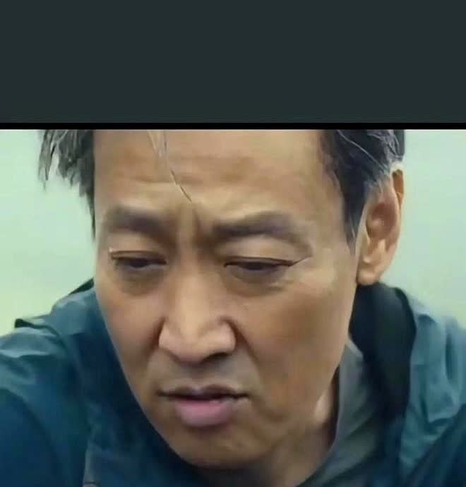 心都碎了！五月底，演员辛柏青痛失爱妻朱媛媛，才几天整个人就垮了。