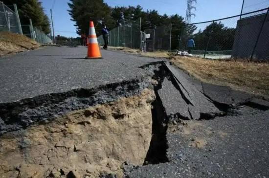 9.9级地震是什么概念？人类有记录以来最强也不过9.5级，日本这回可捅了大娄子，