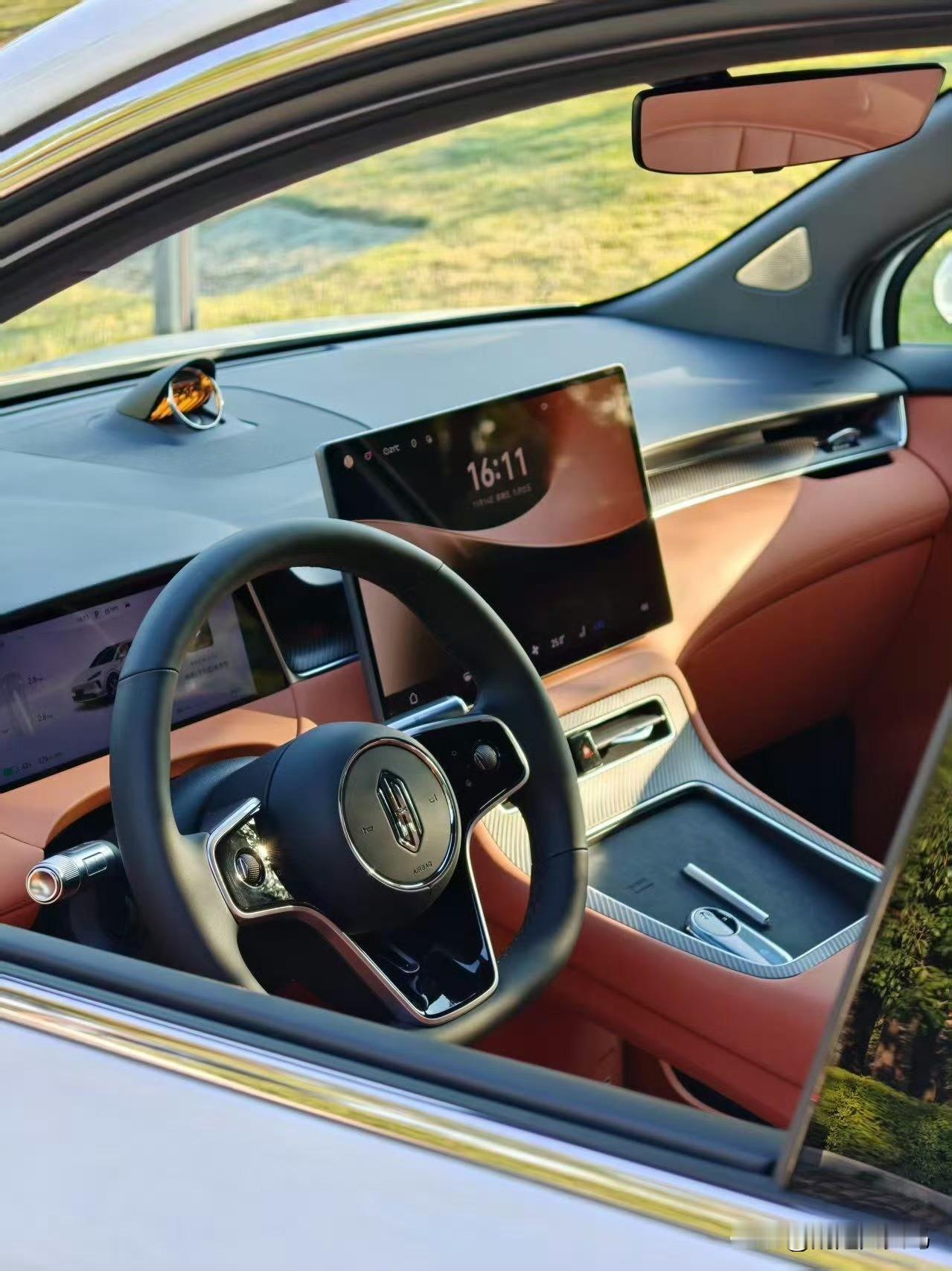 作为刚提尚界H5一个月的车主，必须来唠唠这台车有多香！当初选车时对比了十几款同级