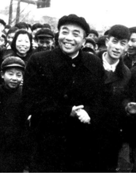 俗话说“宰相肚里能撑船”，可到了1959年，彭老总这艘经历过枪林弹雨的“船”，却