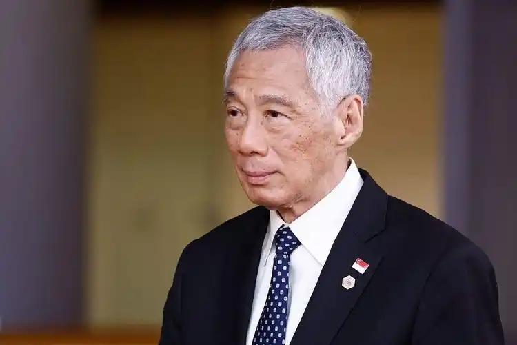 🌛有些人不知道，目前新加坡是最不希望西方落后于中国的，他们整天在呼吁西方要