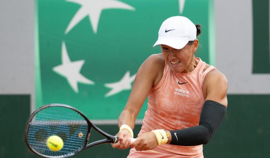 WTA250孟菲斯站女单首轮，中国球员王曦雨经过3小时11分钟的苦战，以6-4、