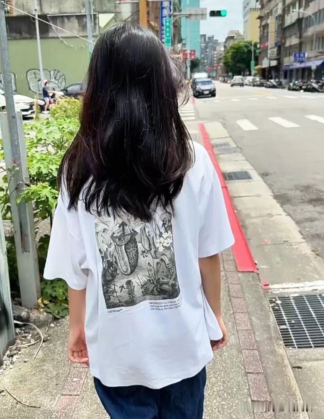 6月2日注定是特殊的日子，一边是小汪宝百日宴的期待的日子，一边是汪小菲悄悄敲定