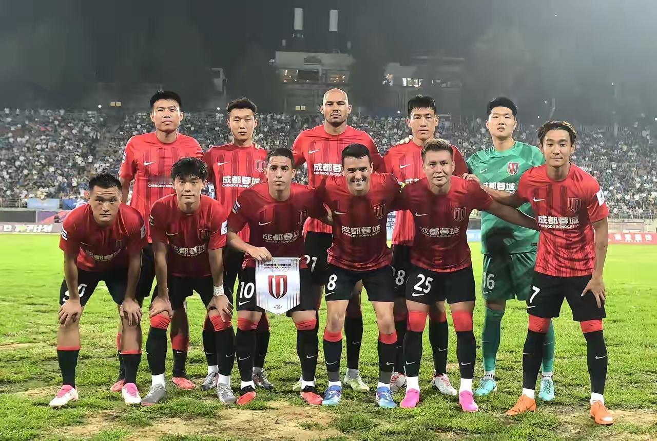 成都蓉城战河南不能操之过急！必须调整好求胜心切的急躁心态，河南队肯定会以防守反击