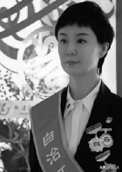 红袍绝响，薪火永存合川的烟火正暖，哈尔滨的冰雪正欢，可无数关注着这片山河的