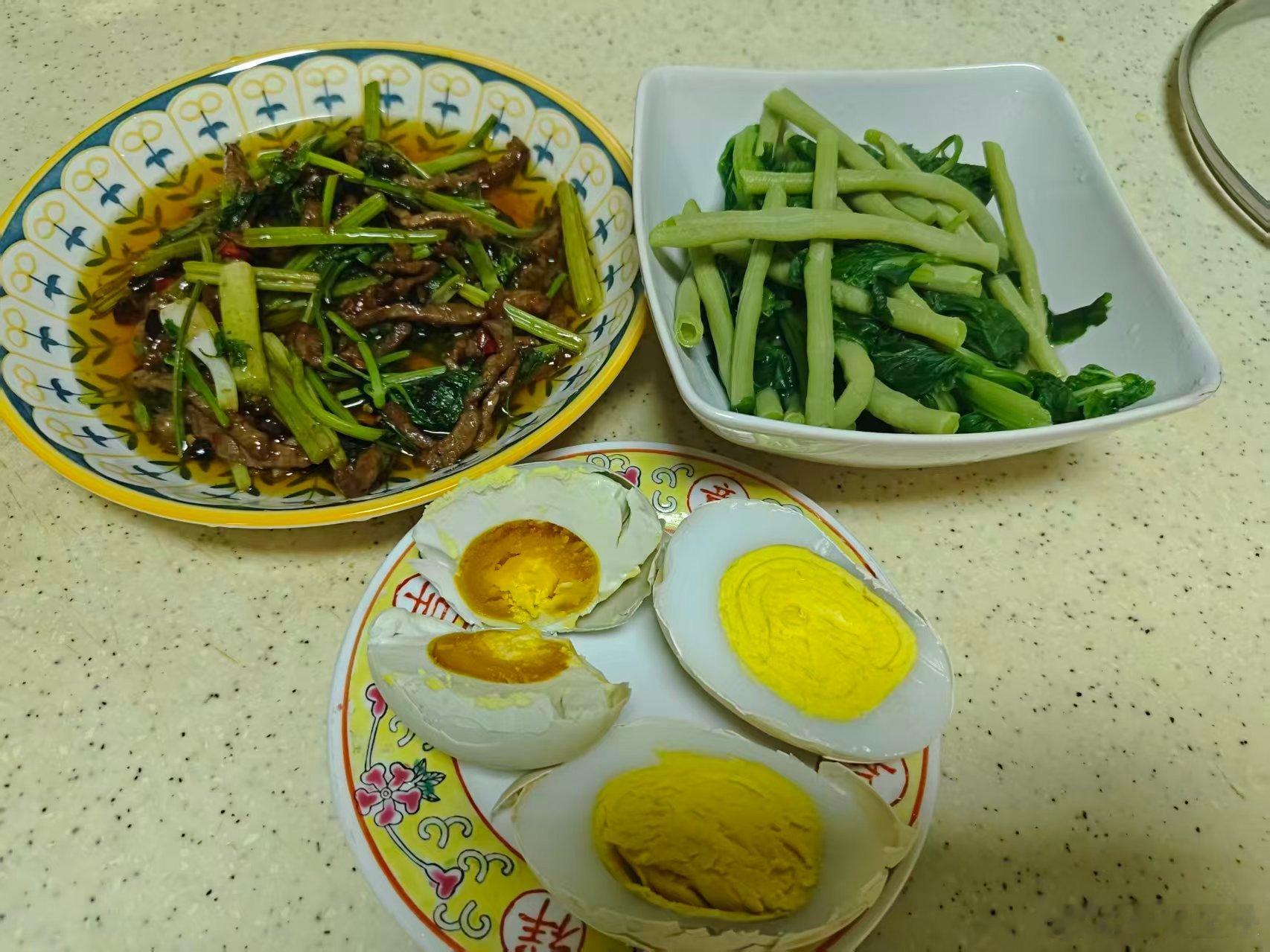 晚上没主食，不太饱，出门都是不友好的诱惑！兰香如故好看​​​