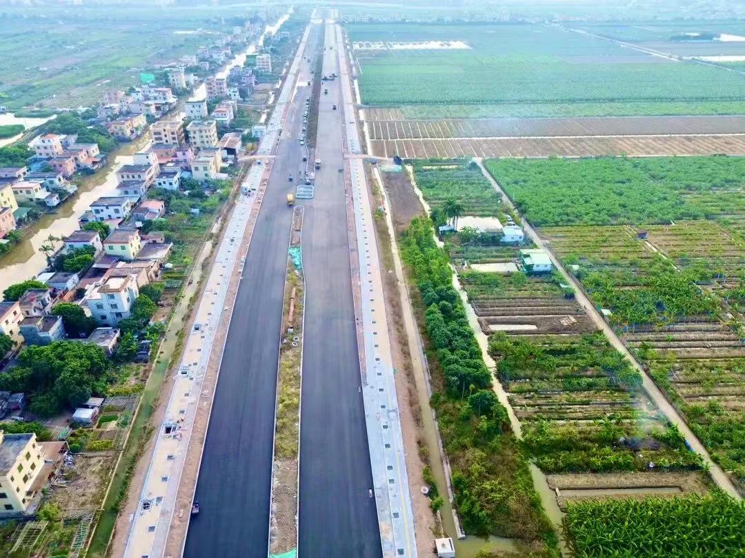 【万顷沙又一条重要道路即将通车！】据中铁广州工程局三公司消息，11月30日万龙大