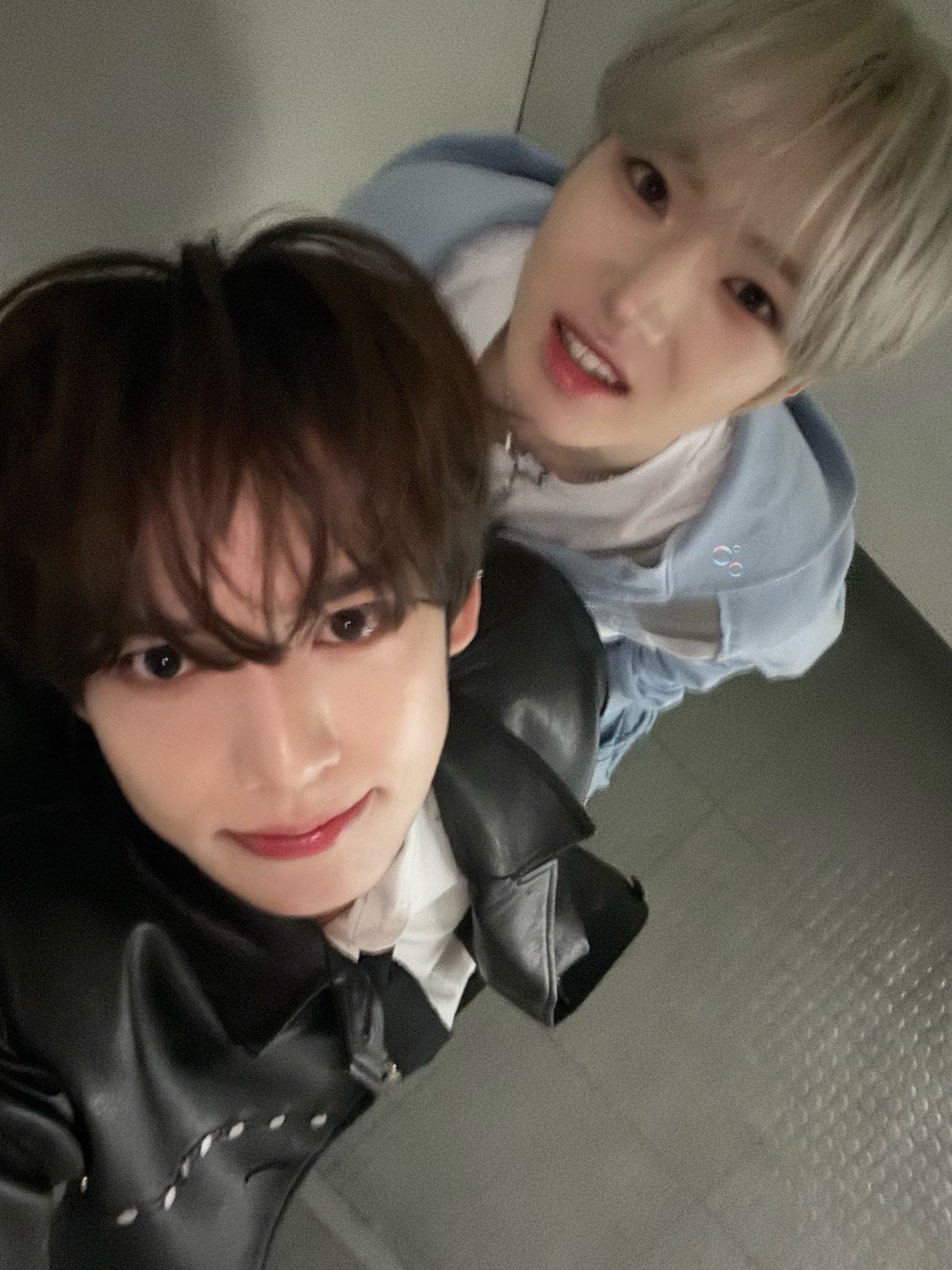 对我眼睛太好了