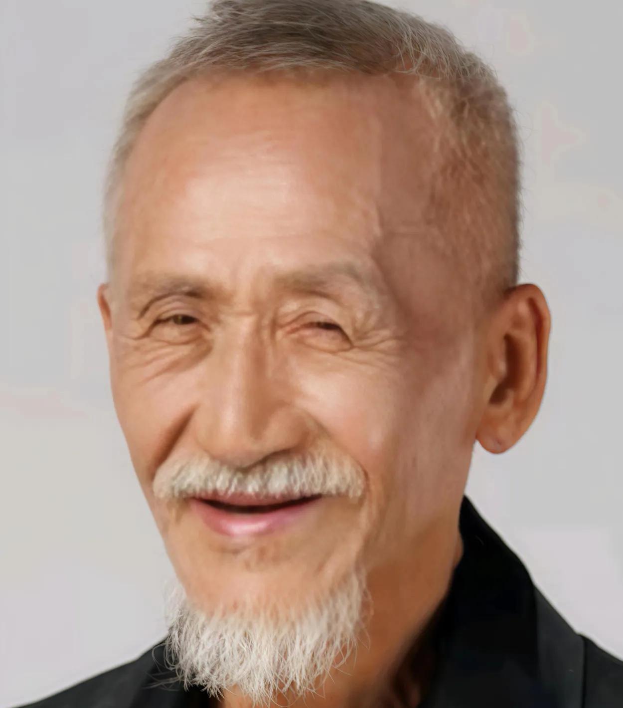 82岁的陈彼得走了，最放心不下的除了他的歌迷之外，就是他的两个儿子了吧！义子