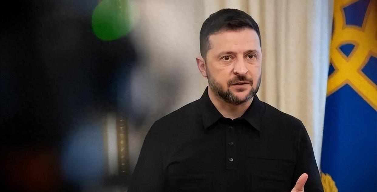 美乌会谈刚结束，泽连斯基就变脸：公投不算数，议会说了才算！12月28日，佛罗